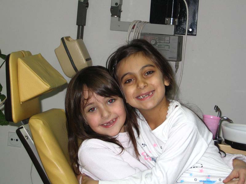 Terapija kod dece - Studio Dent 011